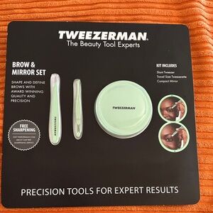 NWT Tweezerman set